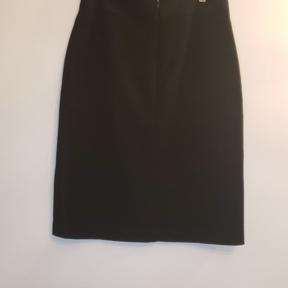 Classic black pencil skirt - Picture 3 of 3